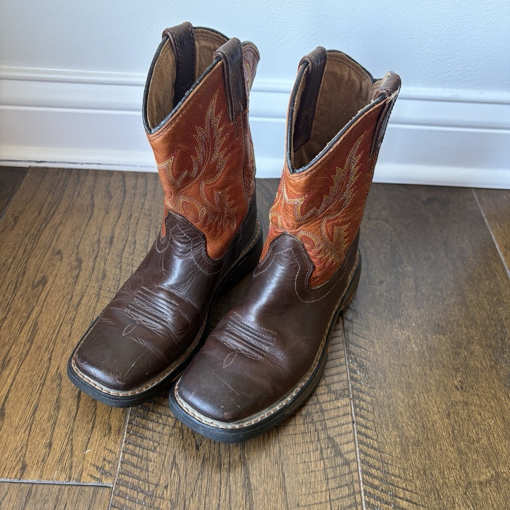 ARIAT WORKHOG WIDE SQUARE TOE BOYS/YOUTH LEATHER WESTERN COWBOY BOOTS sz2